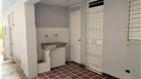 Vivienda de 3 habitaciones en Santos Suárez, Diez de Octubre — foto 5 de 5
