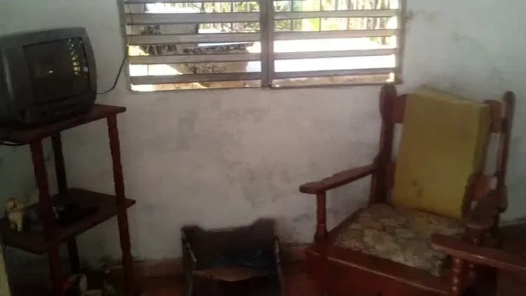 Vivienda de 4 habitaciones en El Roble, Guanabacoa