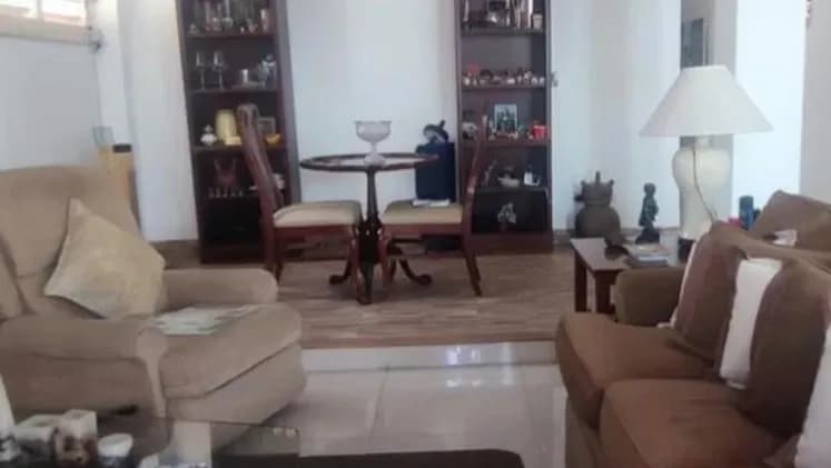 Vivienda de 3 habitaciones en Vedado, Plaza de la Revolución — foto 3 de 10