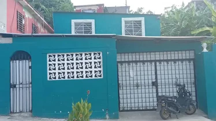 Vivienda de 3 habitaciones en Lawton, Diez de Octubre — foto 1 de 10