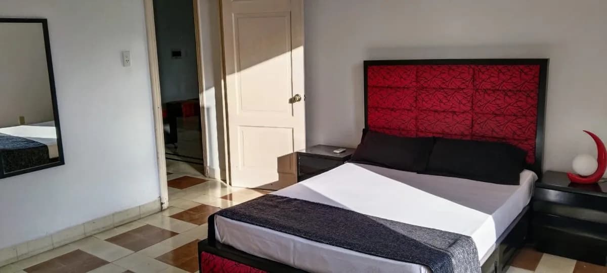 Vivienda de 4 habitaciones en Vedado, Plaza de la Revolución — foto 4 de 6