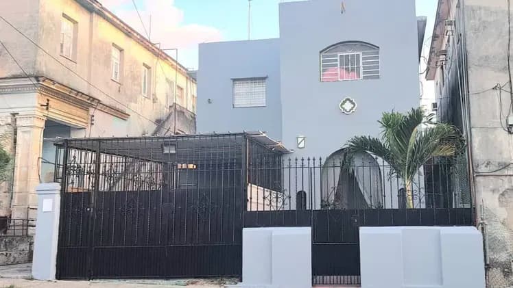 Vivienda de 4 habitaciones en Santos Suárez, Diez de Octubre