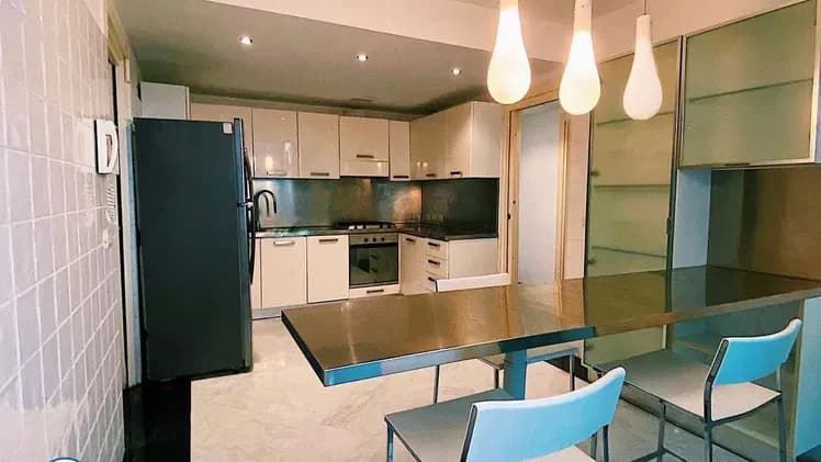 Vivienda de 4 habitaciones en Vedado, Plaza de la Revolución — foto 8 de 10