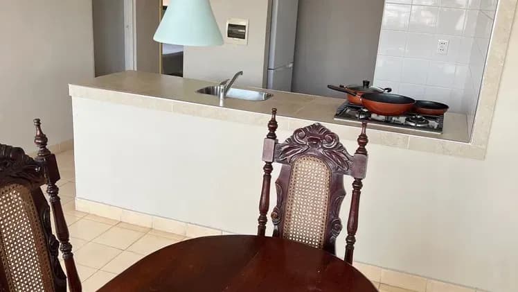 Vivienda de 2 habitaciones en Vedado, Plaza de la Revolución — foto 1 de 10