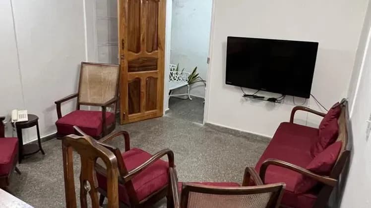 Vivienda de 2 habitaciones en Vedado, Plaza de la Revolución — foto 2 de 7
