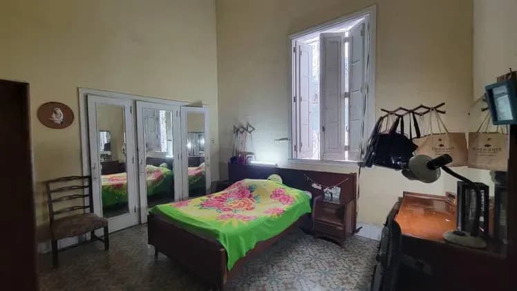 Vivienda de 5 habitaciones en Vedado, Plaza de la Revolución — foto 9 de 10