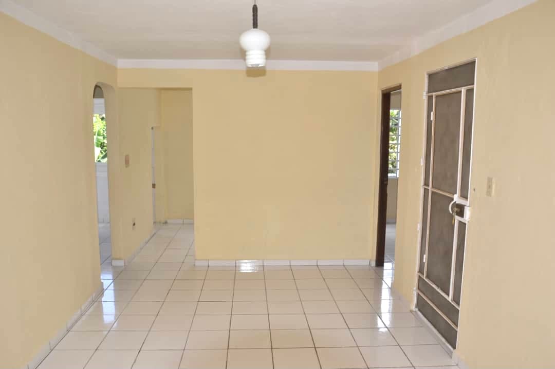 Apartamento de 3 habitaciones en Cotorro, La Habana — foto 1 de 11