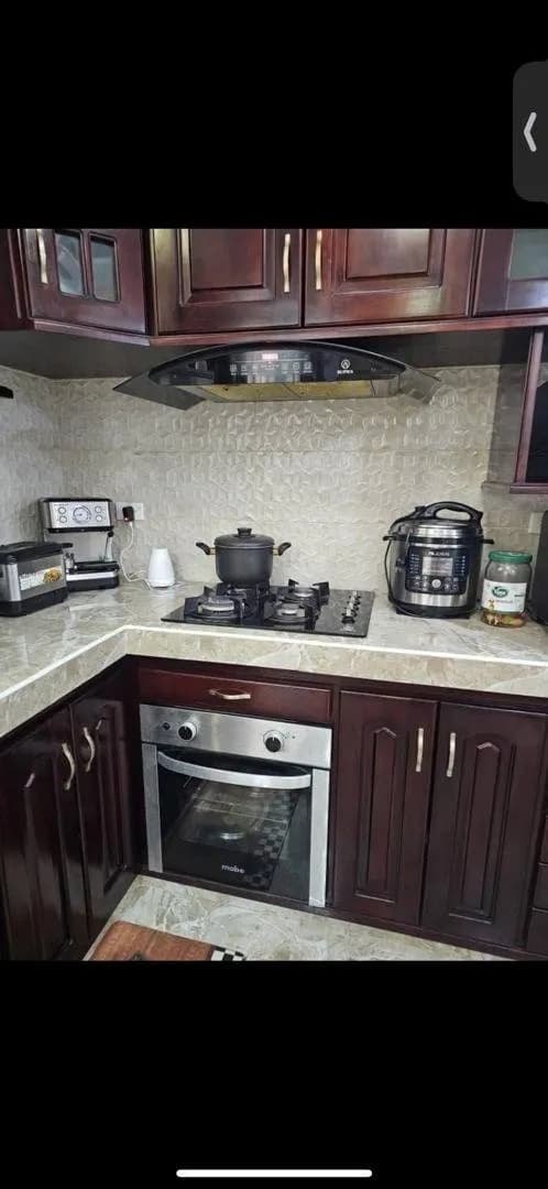 Vivienda de 4 habitaciones en Vedado, Plaza de la Revolución — foto 10 de 12