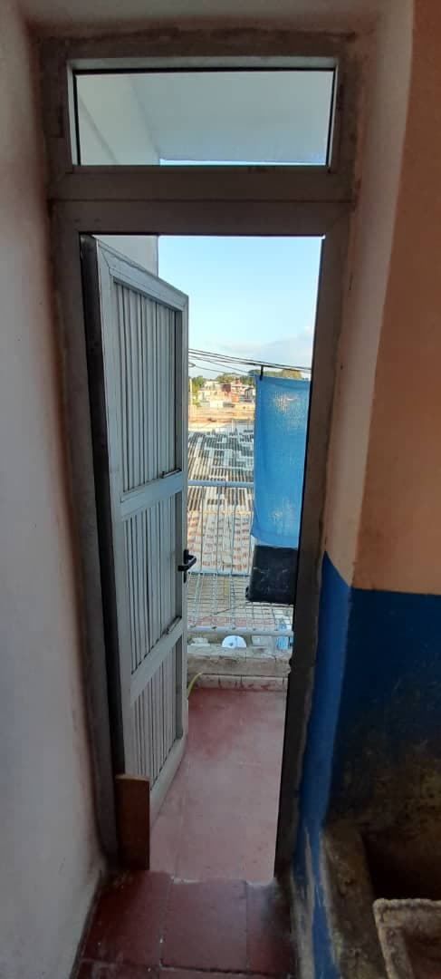 Apartamento de 2 habitaciones en Regla, La Habana — foto 3 de 19