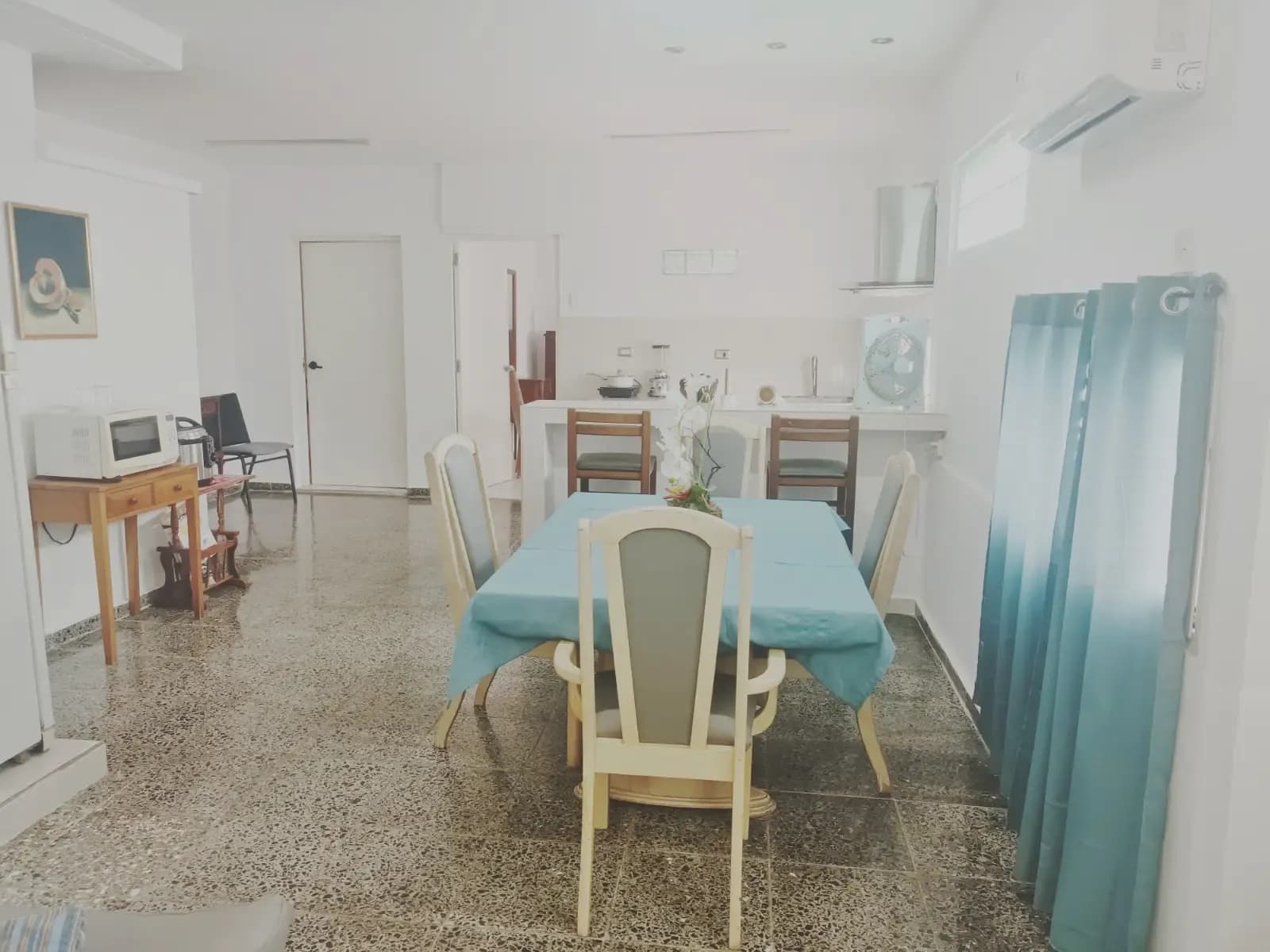 Casa de 2 habitaciones en Playa, La Habana — foto 13 de 28