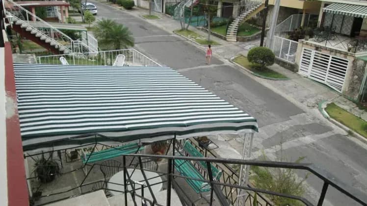 Vivienda de 4 habitaciones en Nuevo Vedado, Plaza de la Revolución — foto 2 de 10