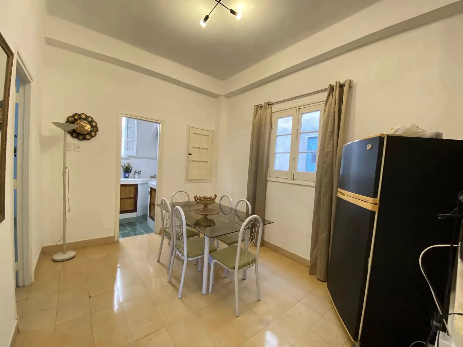 Vivienda de 2 habitaciones en Vedado, Plaza de la Revolución — foto 2 de 8