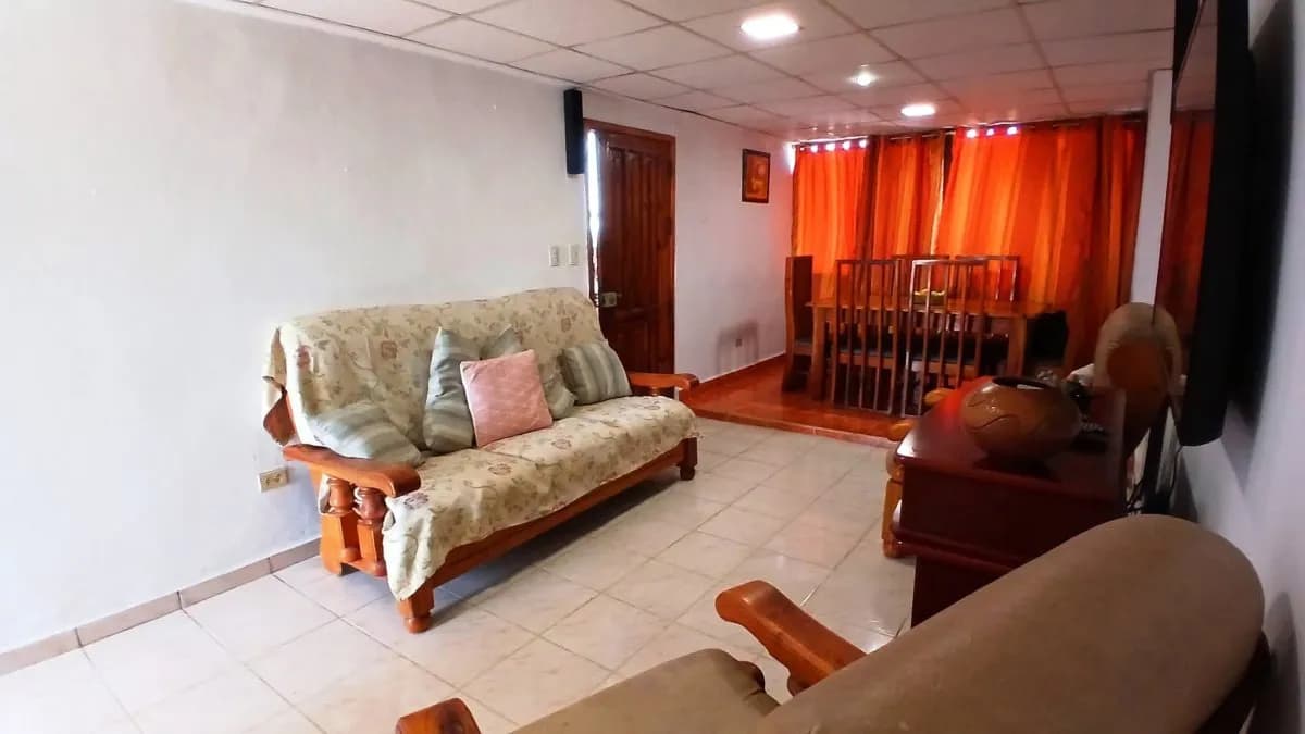Vivienda de 3 habitaciones en Modelo, Regla — foto 1 de 12