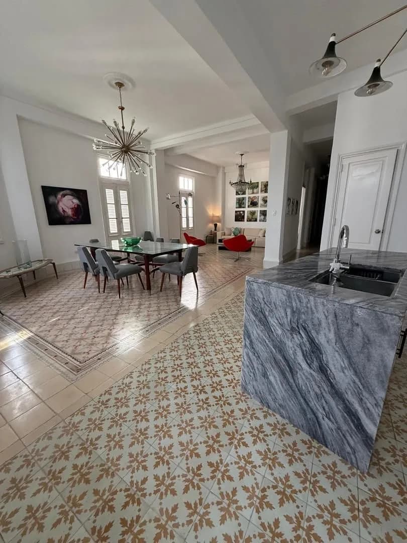 Vivienda de 4 habitaciones en Vedado, Plaza de la Revolución — foto 1 de 12