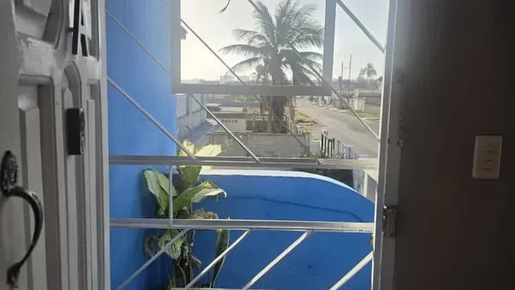 Vivienda de 2 habitaciones en Cojímar, La Habana del Este — foto 1 de 10