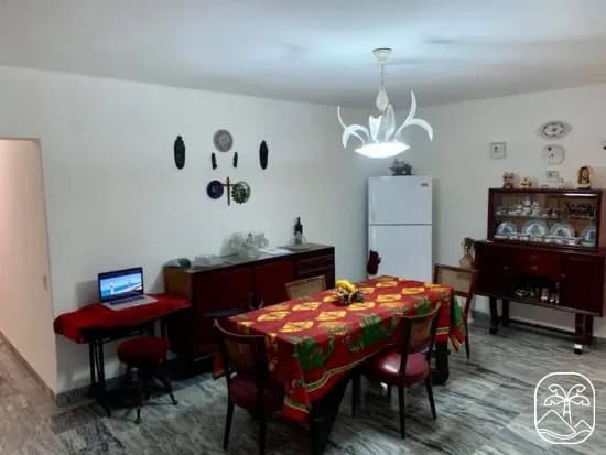 Vivienda de 3 habitaciones en Vedado, Plaza de la Revolución — foto 2 de 12