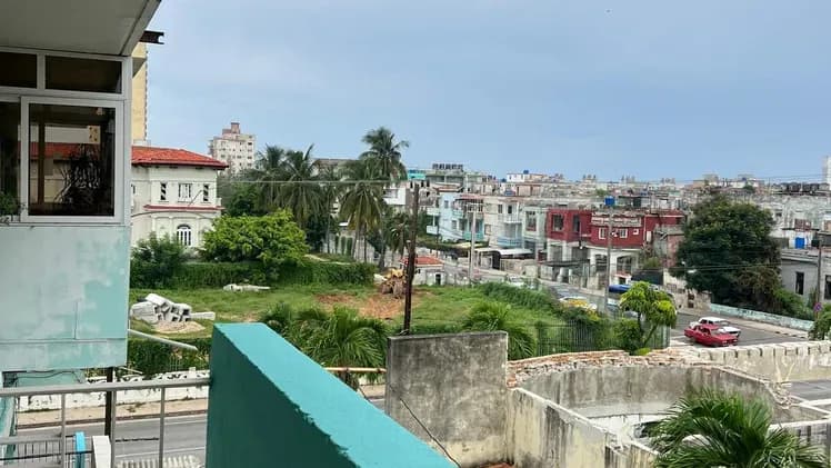 Vivienda de 2 habitaciones en Vedado, Plaza de la Revolución — foto 10 de 10