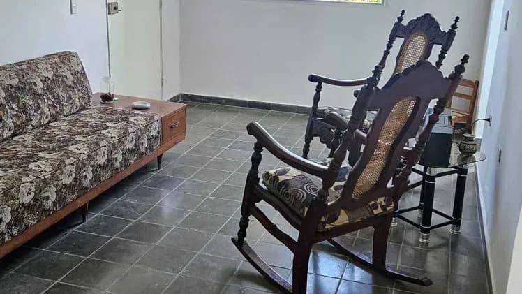 Vivienda de 2 habitaciones en Flores, Playa — foto 1 de 5