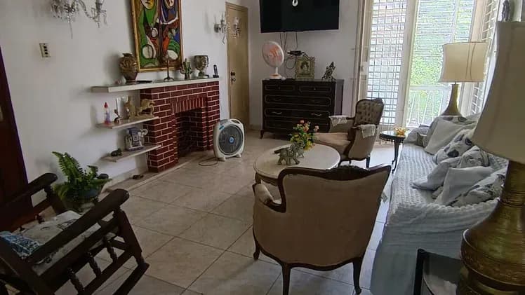 Vivienda de 3 habitaciones en Vedado, Plaza de la Revolución — foto 2 de 9