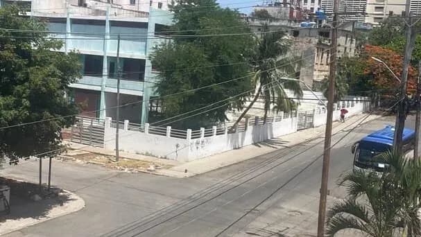 Vivienda de 3 habitaciones en Vedado, Plaza de la Revolución — foto 1 de 10