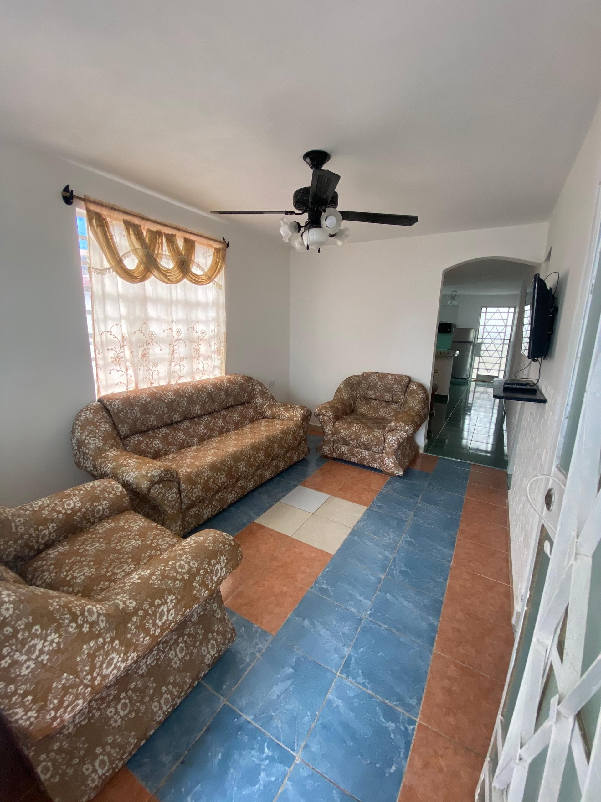 Casa de 3 habitaciones en Santa María del Mar, La Habana del Este — foto 4 de 10