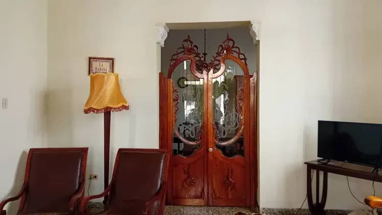 Vivienda de 5 habitaciones en Vedado, Plaza de la Revolución — foto 9 de 10