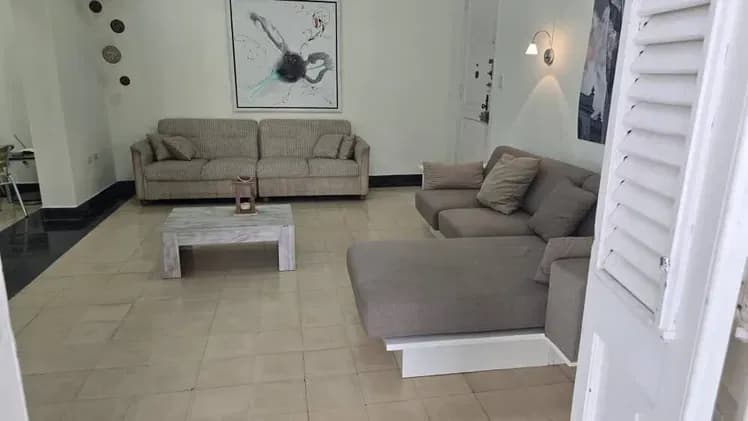 Vivienda de 2 habitaciones en Vedado, Plaza de la Revolución — foto 1 de 10