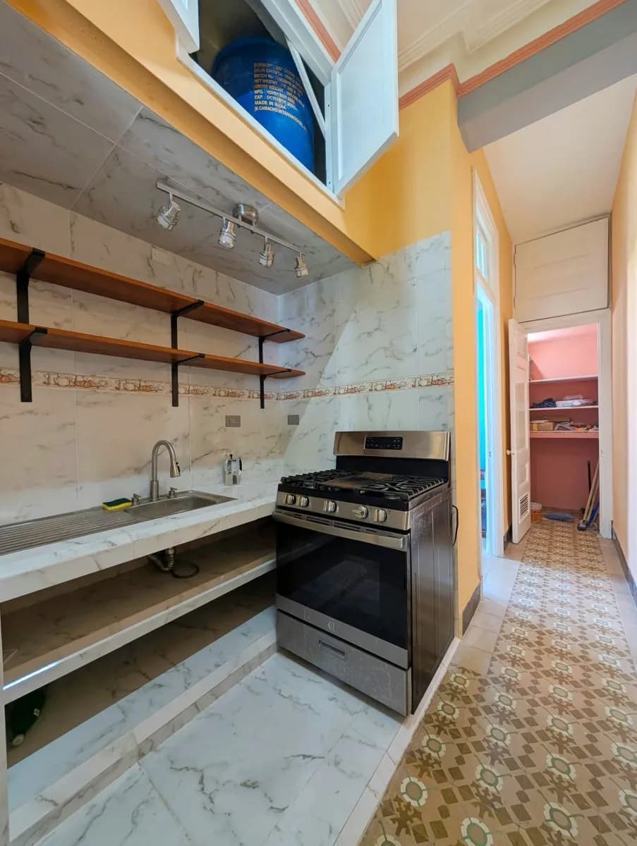 Vivienda de 2 habitaciones en Vedado, Plaza de la Revolución — foto 12 de 12