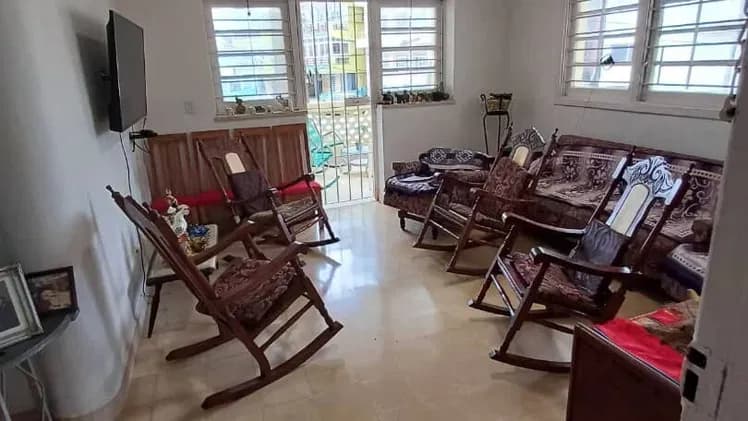 Vivienda de 4 habitaciones en Vedado, Plaza de la Revolución — foto 4 de 10