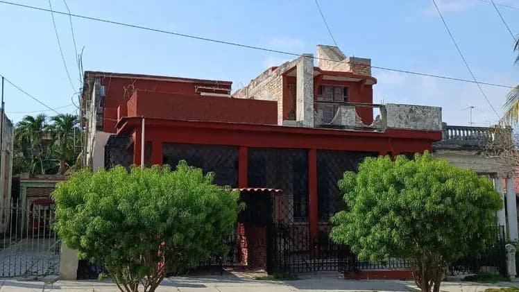 Vivienda de 7 habitaciones en Santos Suárez, Diez de Octubre