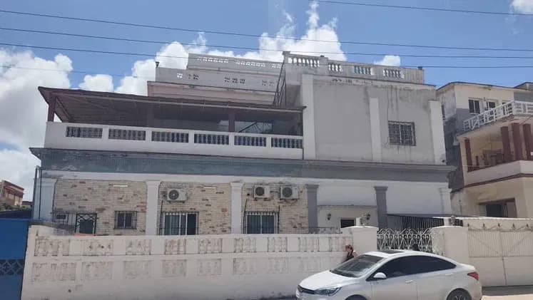Vivienda de 4 habitaciones en Vedado, Plaza de la Revolución — foto 3 de 10