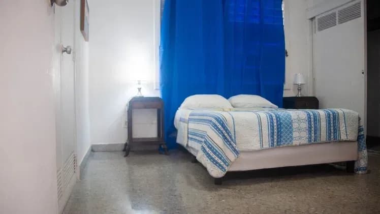 Vivienda de 2 habitaciones en Vedado, Plaza de la Revolución — foto 6 de 8