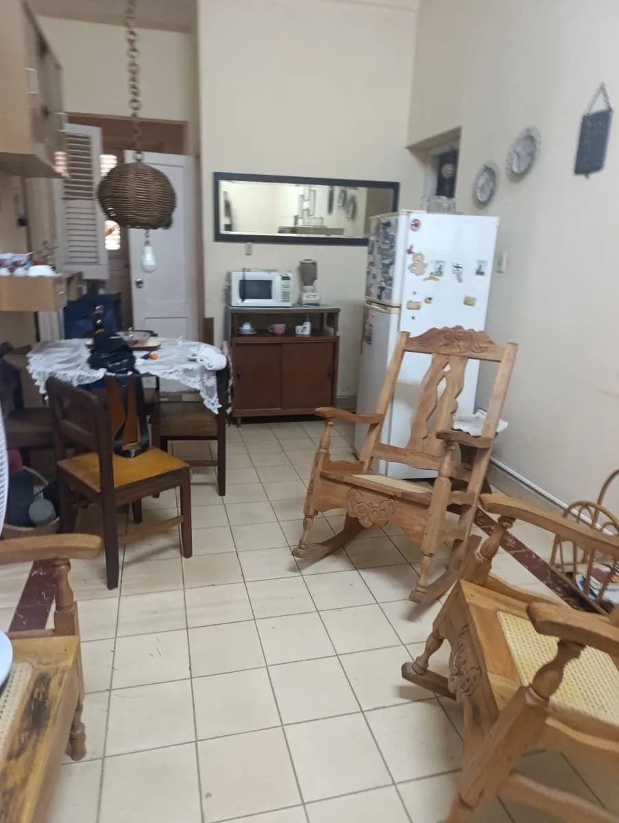 Vivienda de 2 habitaciones en Vedado, Plaza de la Revolución — foto 1 de 11