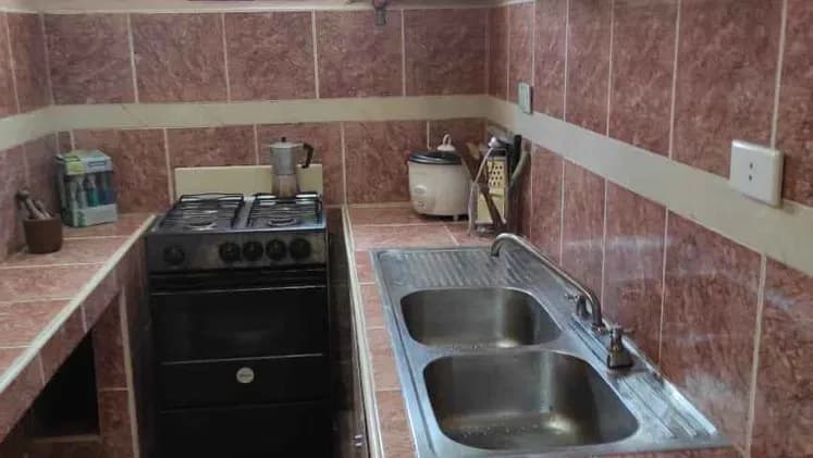 Vivienda de 2 habitaciones en Vedado, Plaza de la Revolución — foto 3 de 7