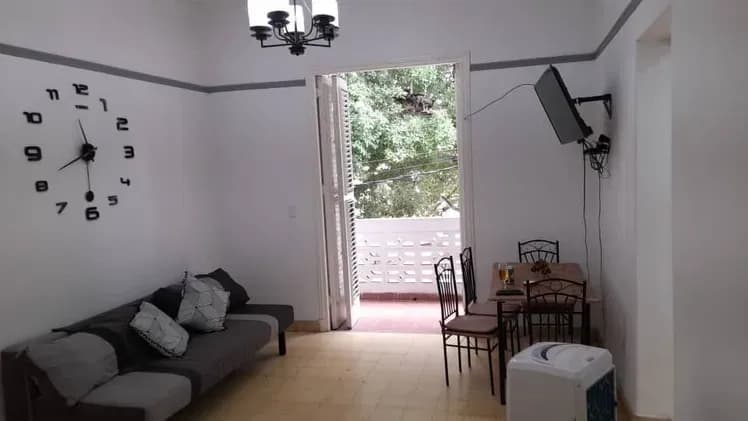 Vivienda de 3 habitaciones en Vedado, Plaza de la Revolución — foto 1 de 10