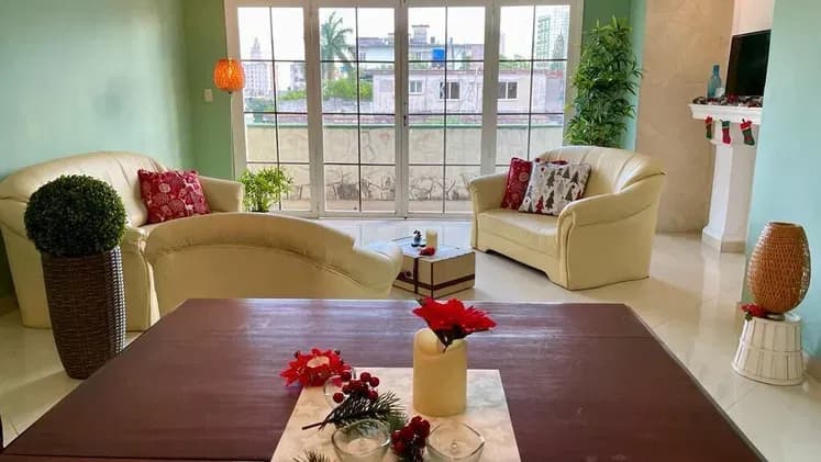 Vivienda de 2 habitaciones en Vedado, Plaza de la Revolución — foto 3 de 10