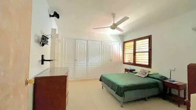 Vivienda de 4 habitaciones en Miramar, Playa — foto 2 de 10
