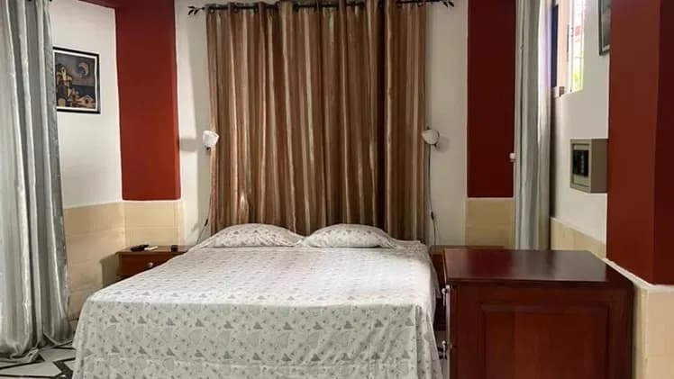 Vivienda de 1 habitaciones en Vedado, Plaza de la Revolución — foto 1 de 7