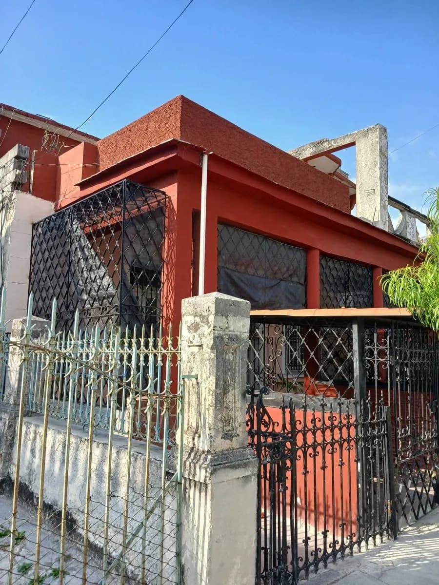 Vivienda de 7 habitaciones en Santos Suárez, Diez de Octubre