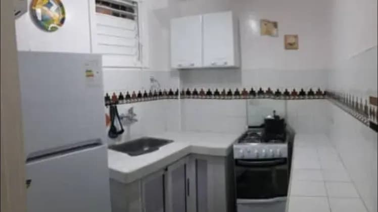 Vivienda de 1 habitaciones en Vedado, Plaza de la Revolución — foto 7 de 10