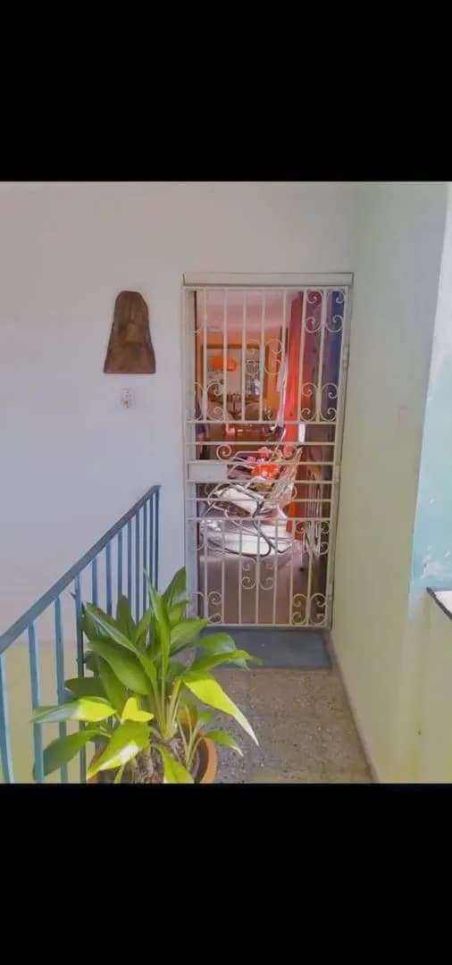 Vivienda de 2 habitaciones en Vedado, Plaza de la Revolución — foto 4 de 9