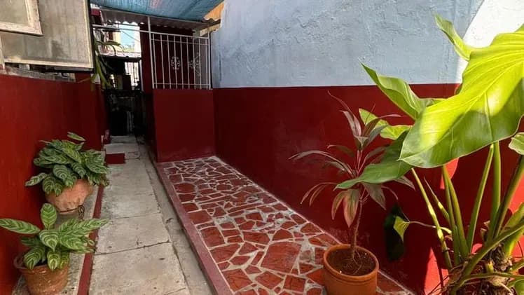Vivienda de 2 habitaciones en Vedado, Plaza de la Revolución — foto 6 de 8