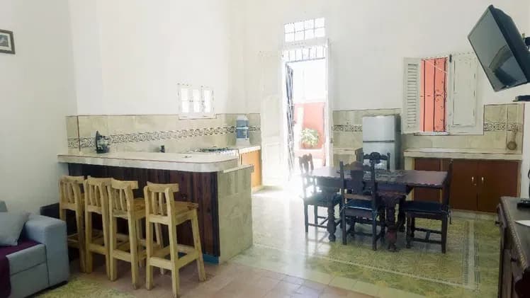 Vivienda de 2 habitaciones en Vedado, Plaza de la Revolución — foto 9 de 10