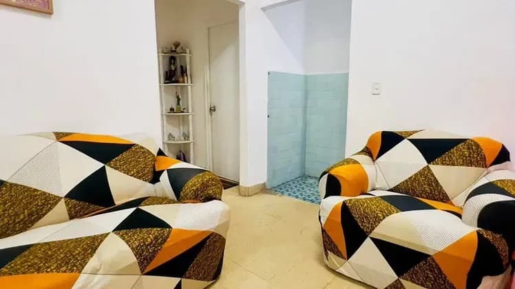 Vivienda de 2 habitaciones en Vedado, Plaza de la Revolución — foto 2 de 8