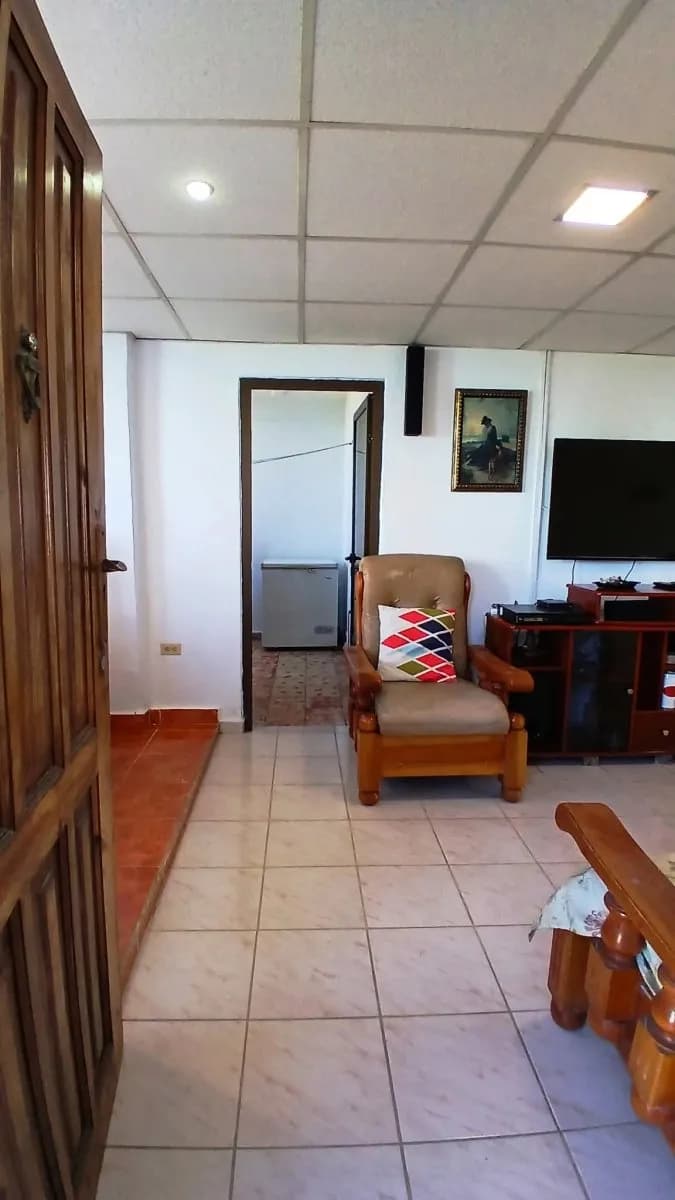 Vivienda de 3 habitaciones en Modelo, Regla — foto 3 de 12