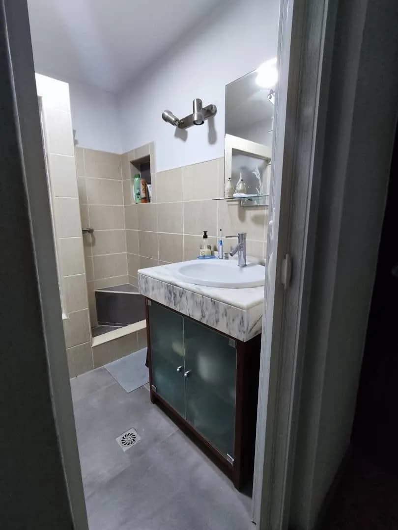 Vivienda de 3 habitaciones en Versalles, La Lisa — foto 3 de 12