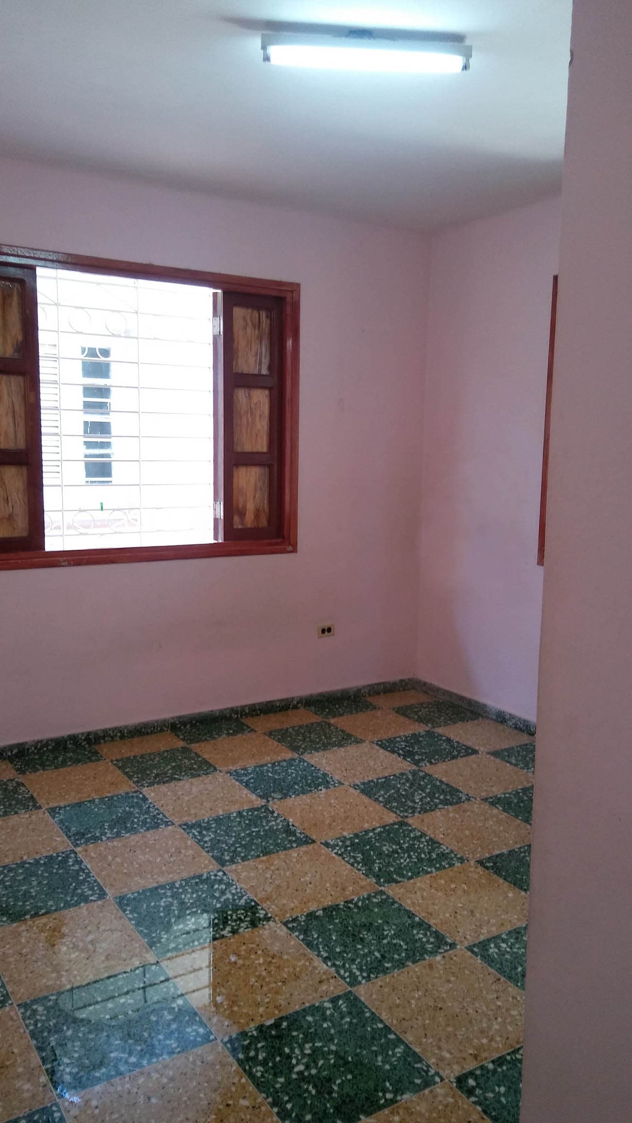 Apartamento de 2 habitaciones en El Hueco, La Lisa — foto 6 de 9