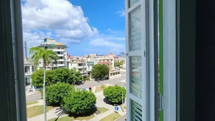 Vivienda de 2 habitaciones en Vedado, Plaza de la Revolución — foto 4 de 9