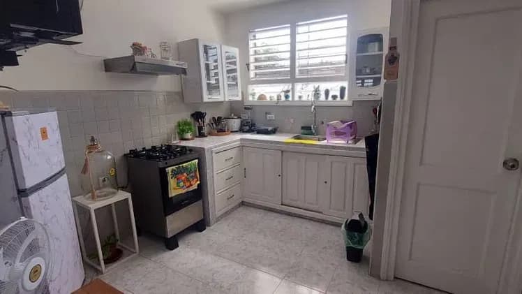 Vivienda de 2 habitaciones en Vedado, Plaza de la Revolución — foto 3 de 10