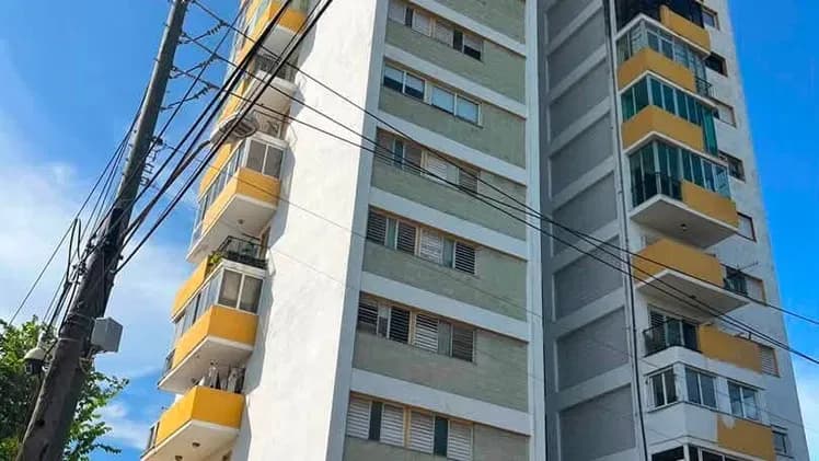 Vivienda de 4 habitaciones en Vedado, Plaza de la Revolución — foto 1 de 10